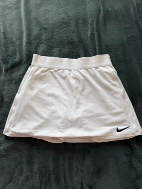 Nike White Dri-FIT Tennis Skort